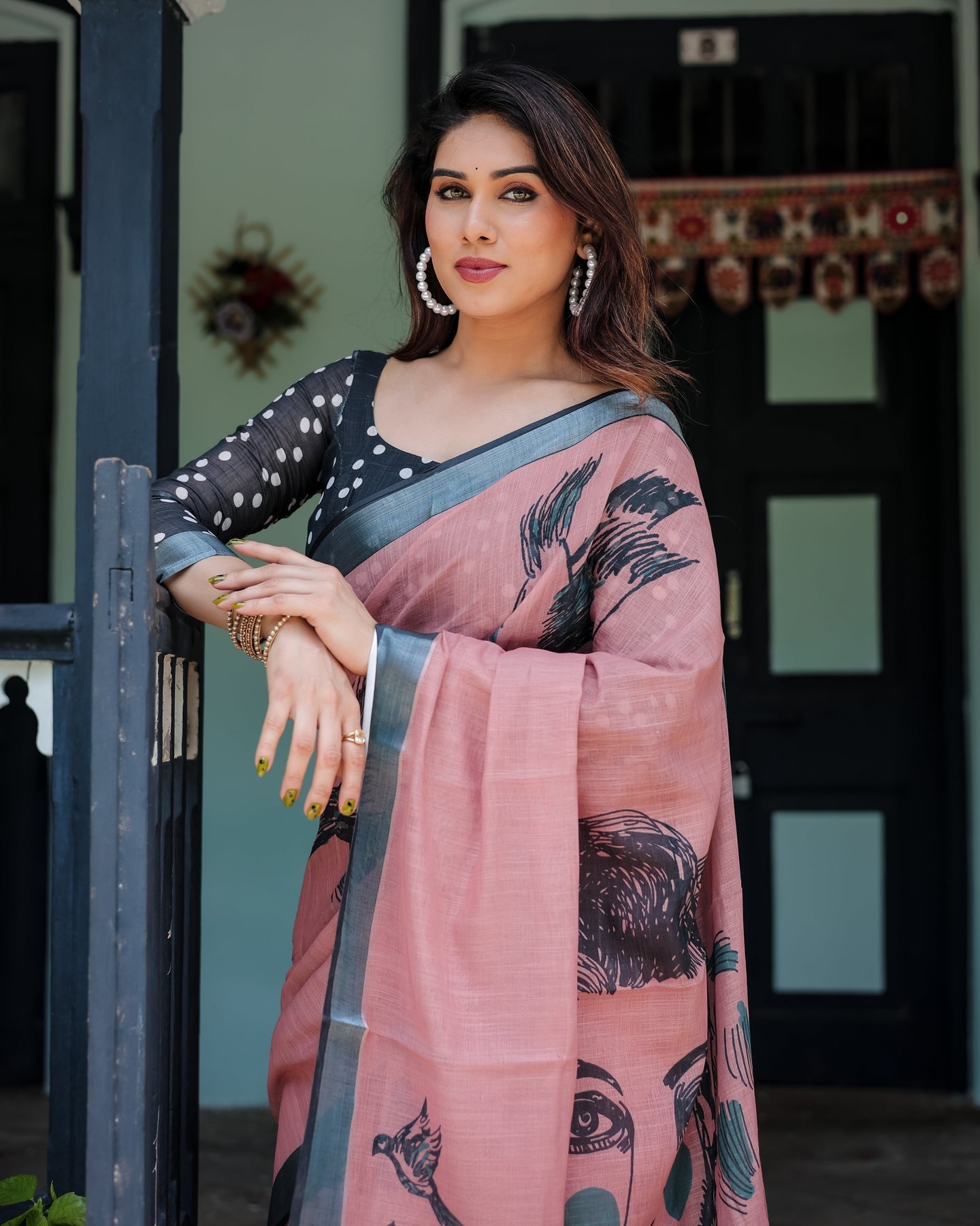 Luxury Dusty Rose Bird Motif Linen Saree | Shaadigruh SD1017