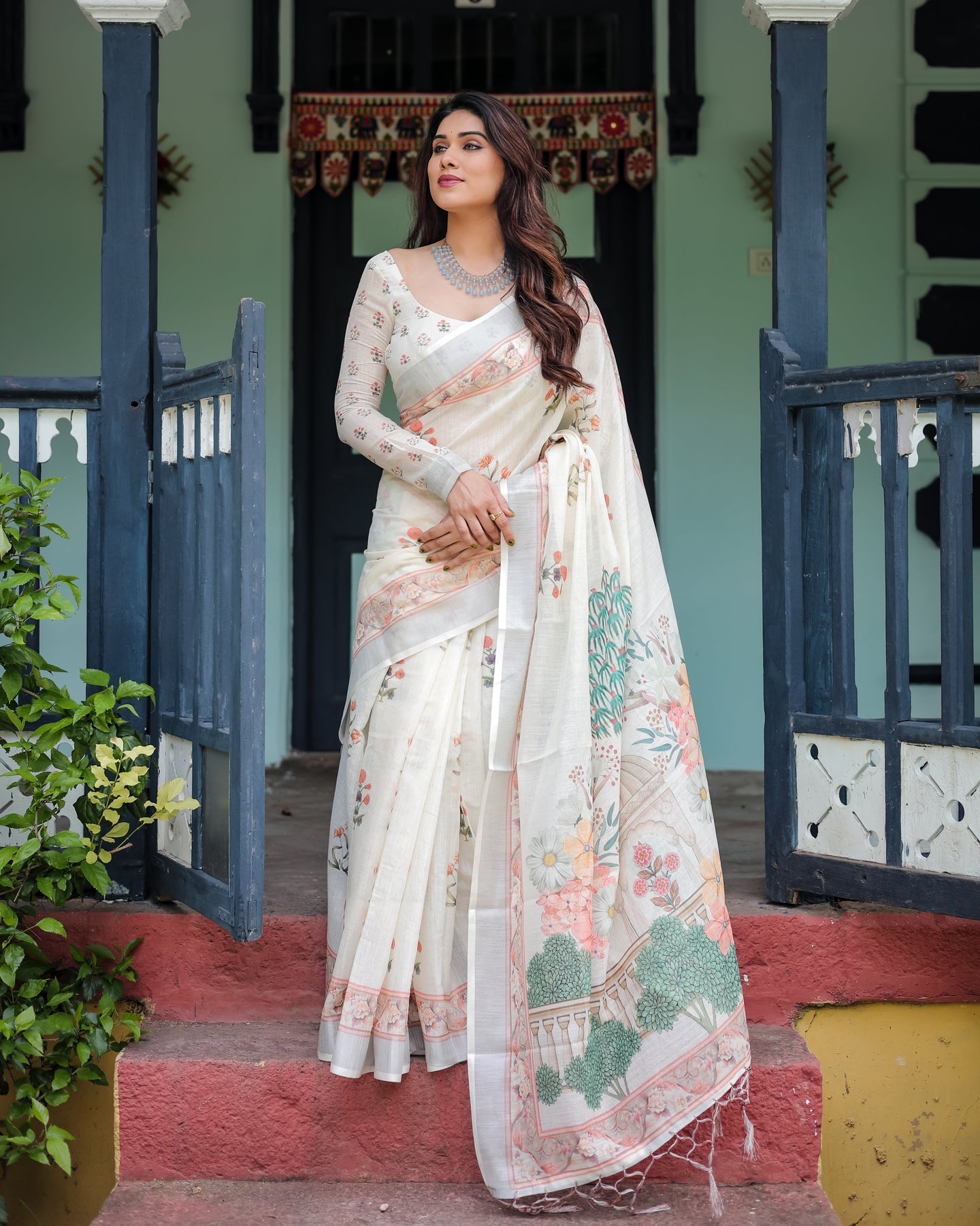 Elegant Floral Printed Linen Saree with Soft Border | Shaadigruh SD1001
