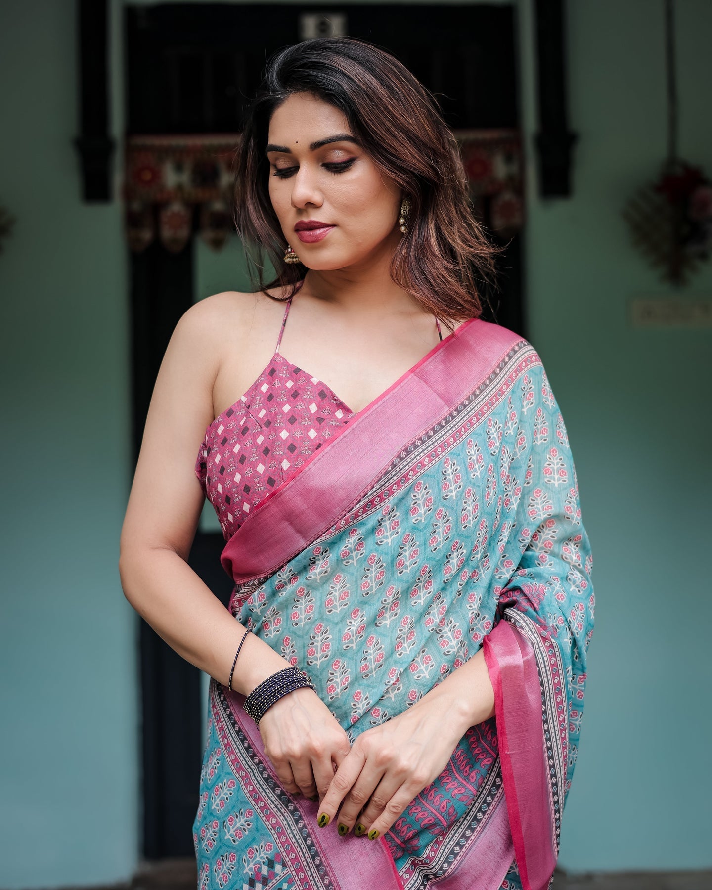 Luxury Teal Green Floral Linen Saree | Shaadigruh SD1016