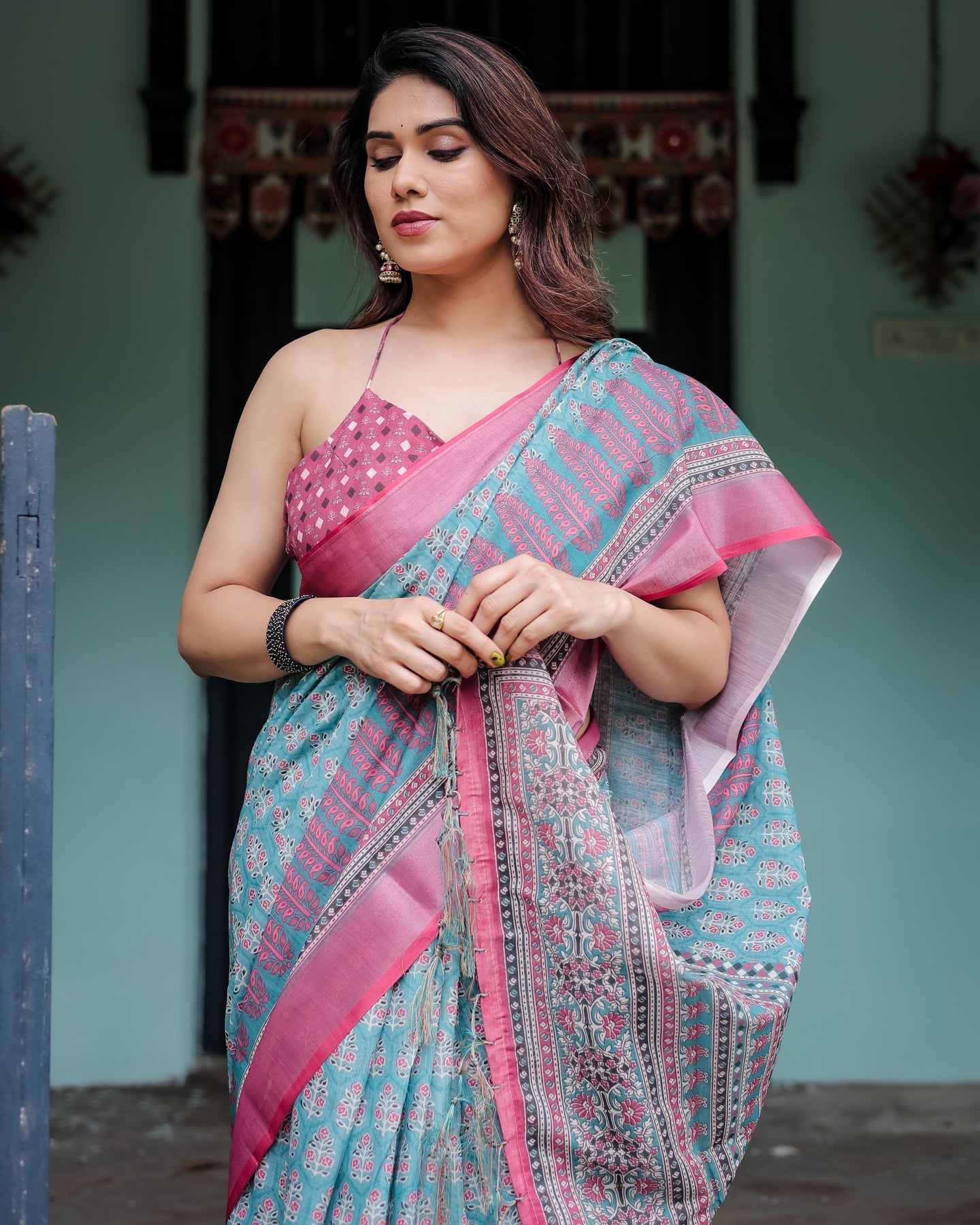 Luxury Teal Green Floral Linen Saree | Shaadigruh SD1016