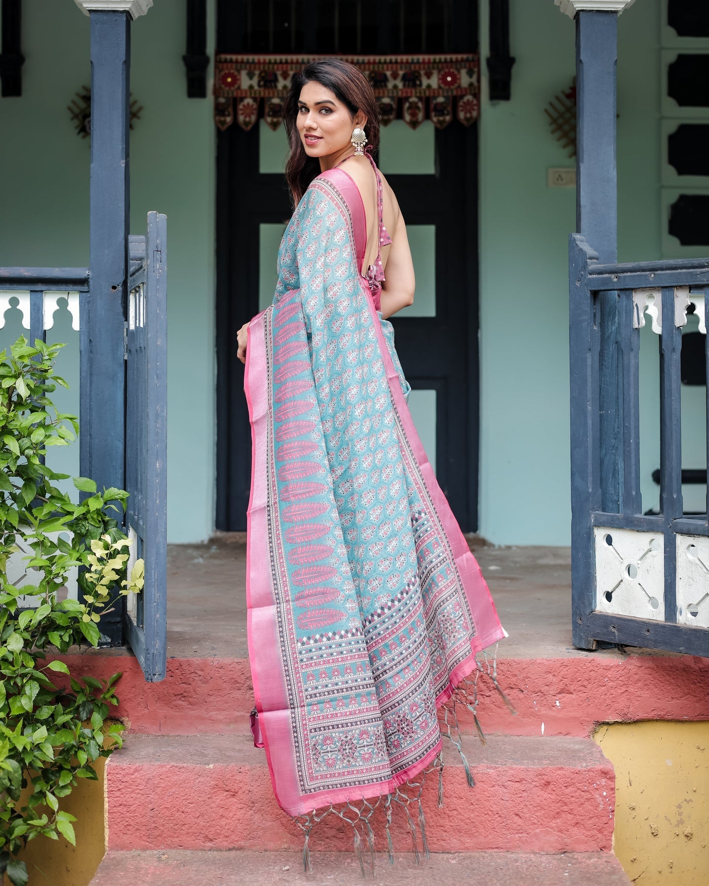 Luxury Teal Green Floral Linen Saree | Shaadigruh SD1016