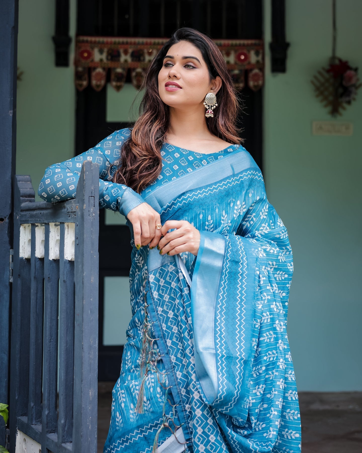 Luxury Blue Printed Linen Saree | Shaadigruh SD1029