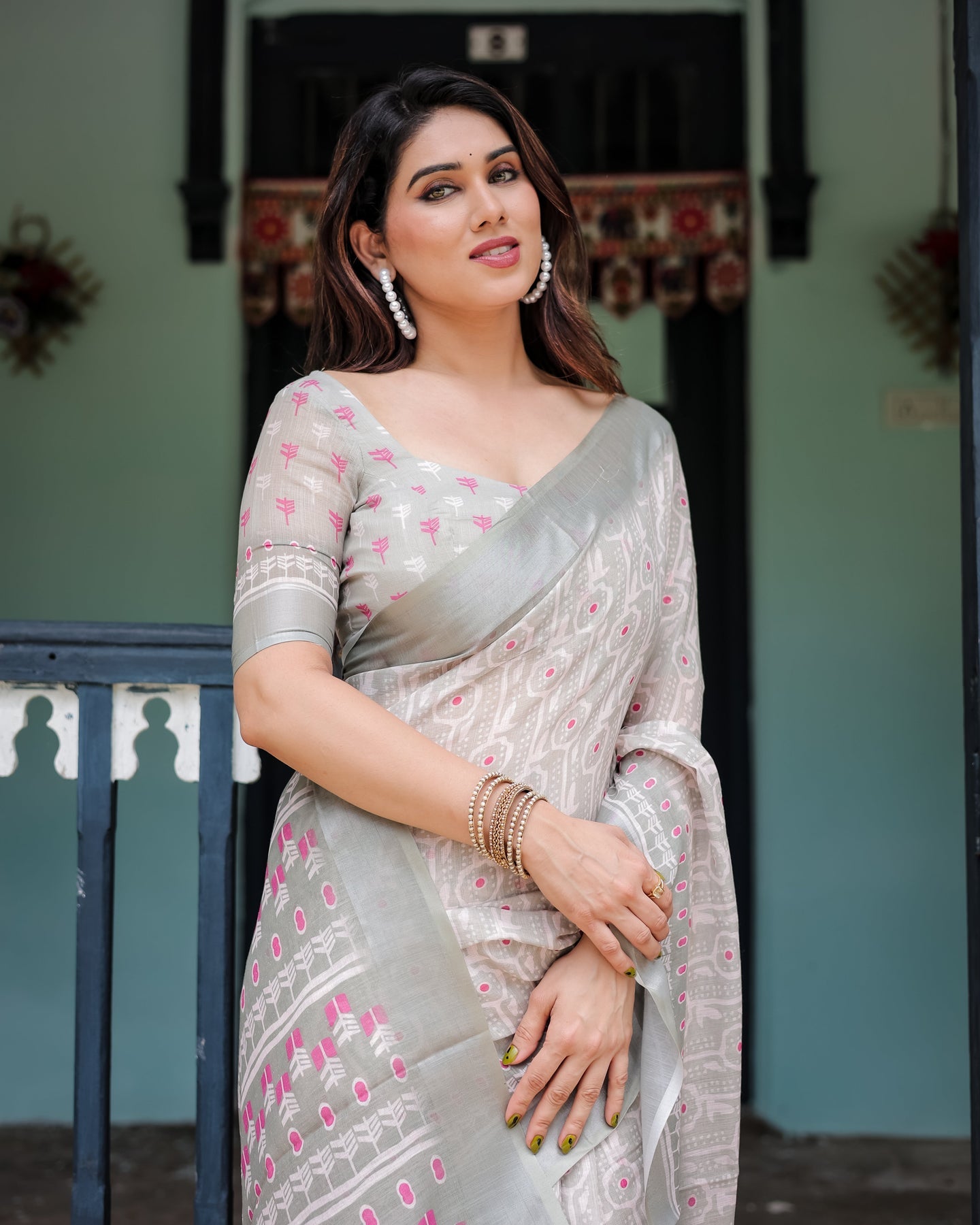 Luxury Soft Grey Linen Saree | Shaadigruh SD1024