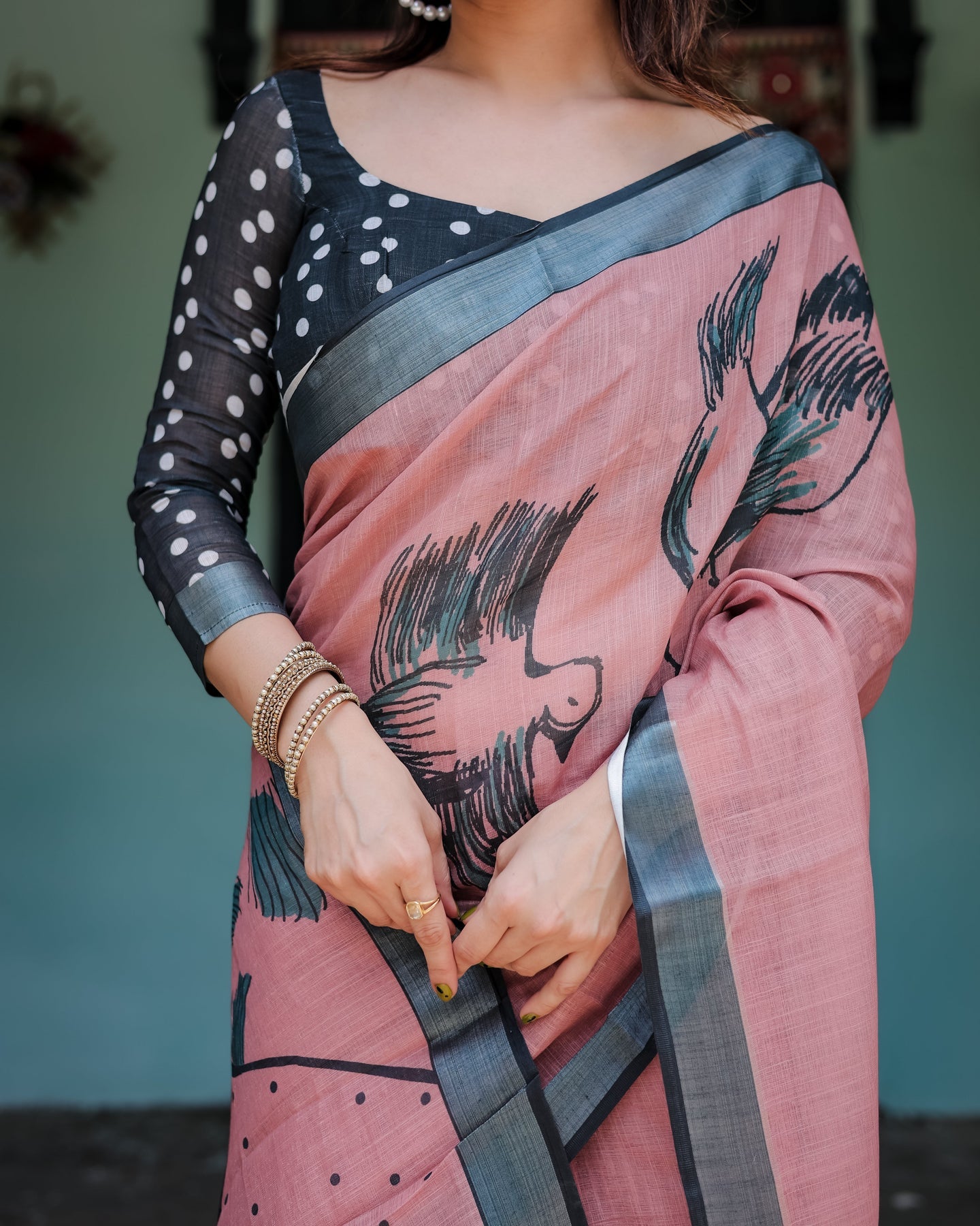 Luxury Dusty Rose Bird Motif Linen Saree | Shaadigruh SD1017