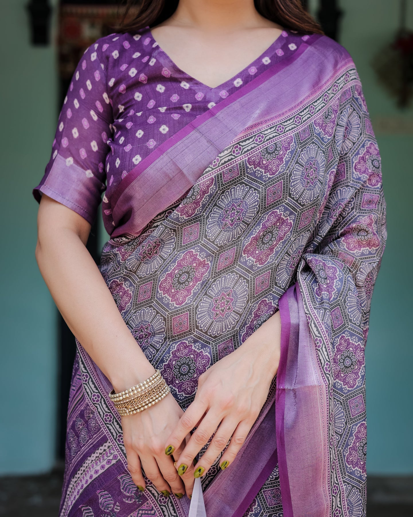 Luxury Mauve Purple Linen Saree | Shaadigruh SD1026