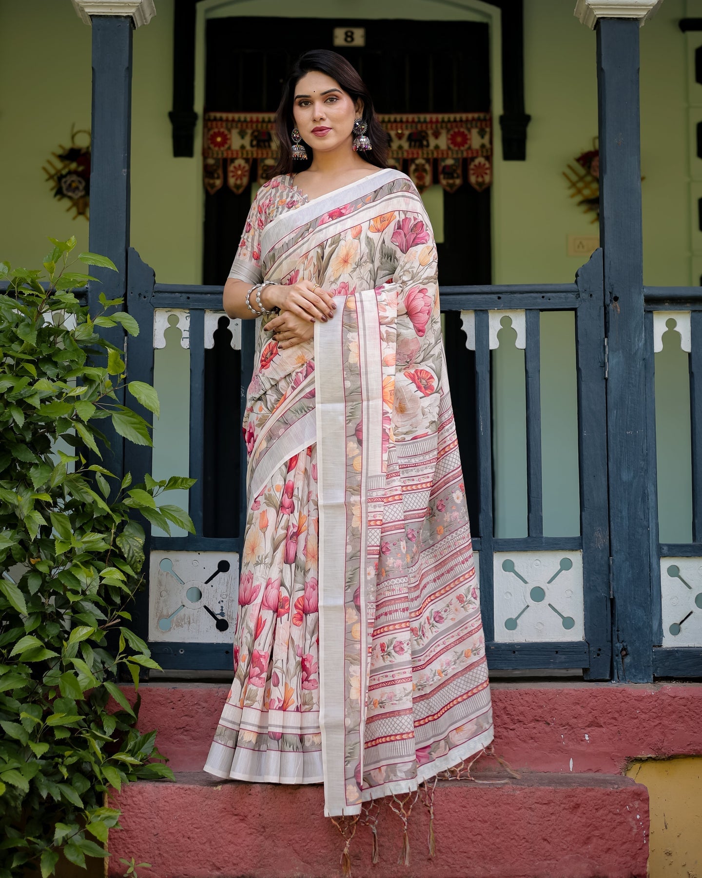 Floral Ivory Linen Saree | Shaadigruh SD1044