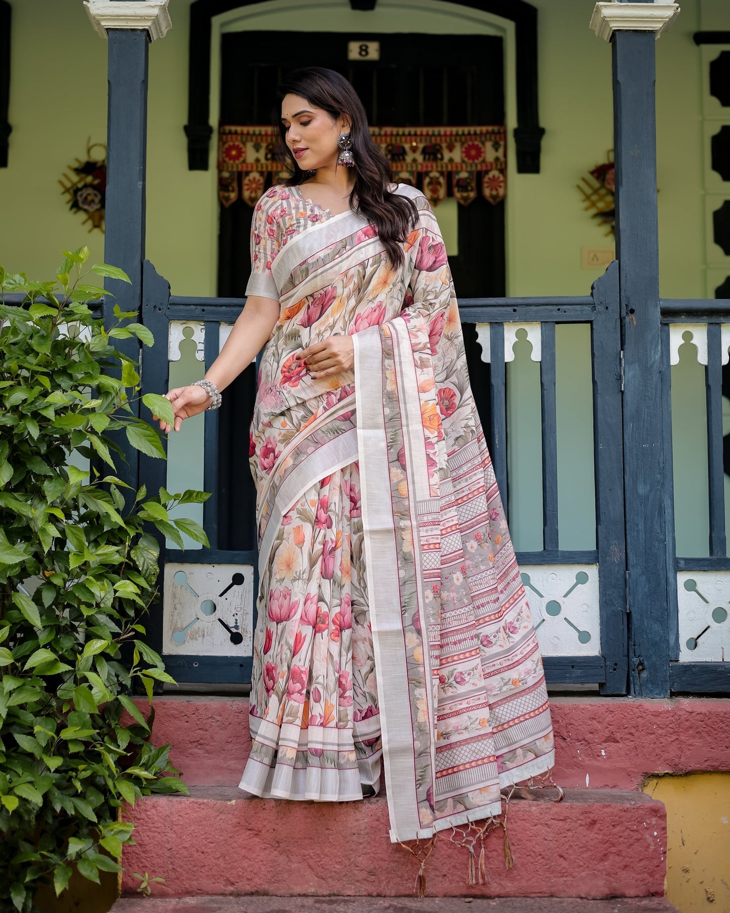 Floral Ivory Linen Saree | Shaadigruh SD1044