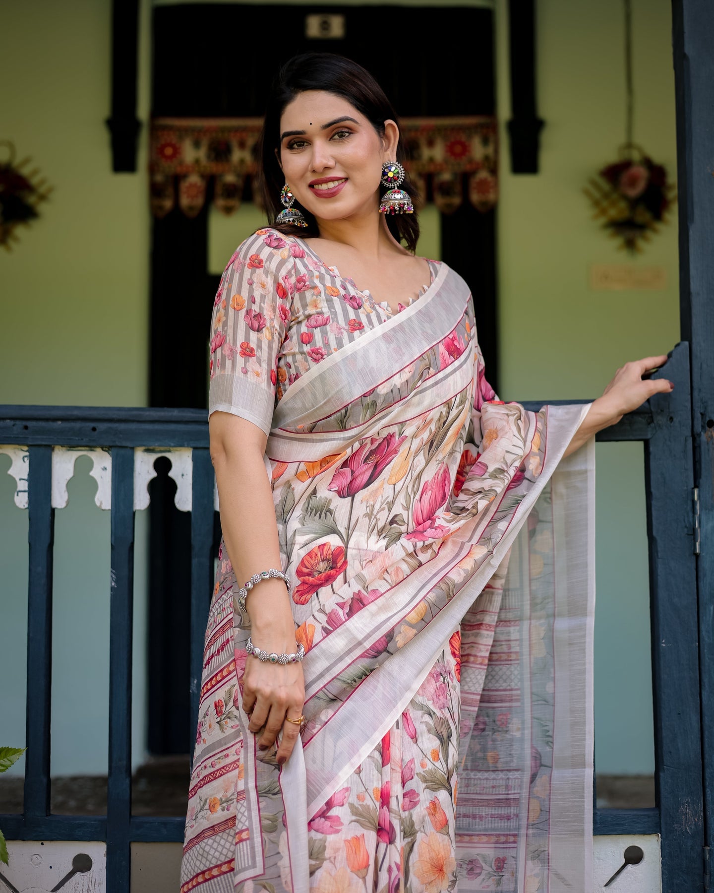 Floral Ivory Linen Saree | Shaadigruh SD1044