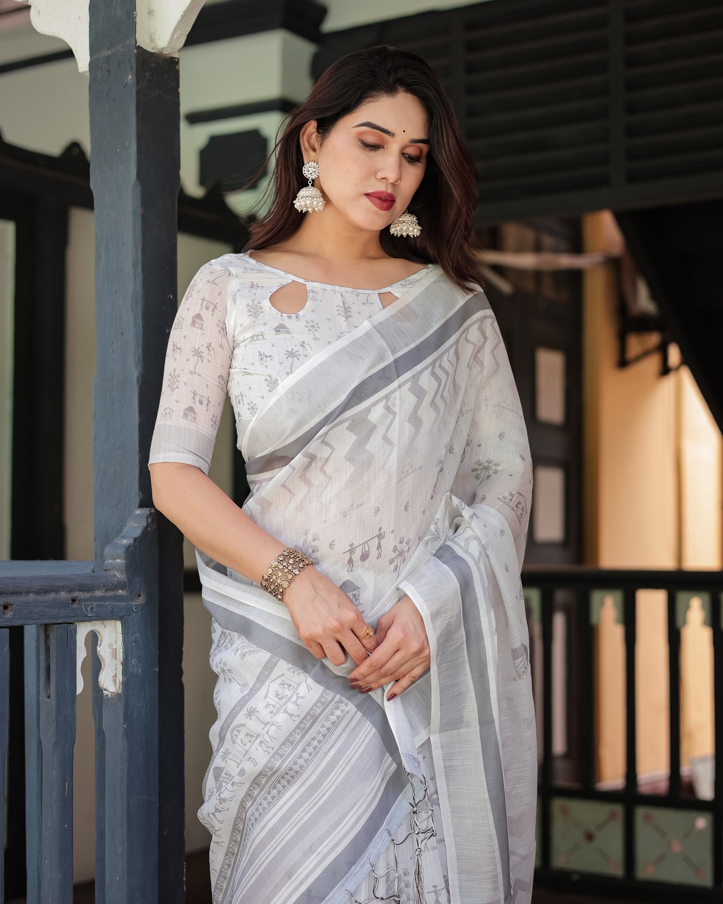 Off-White Grey Linen Saree with Tribal Motif Border | Shaadigruh SD1036
