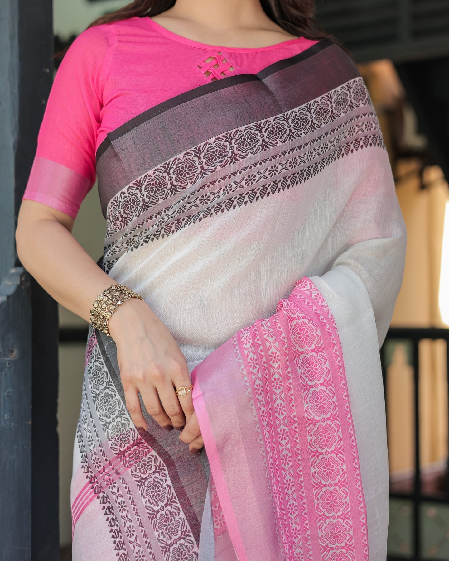 Luxury White & Blush Pink Linen Saree | Shaadigruh SD1032