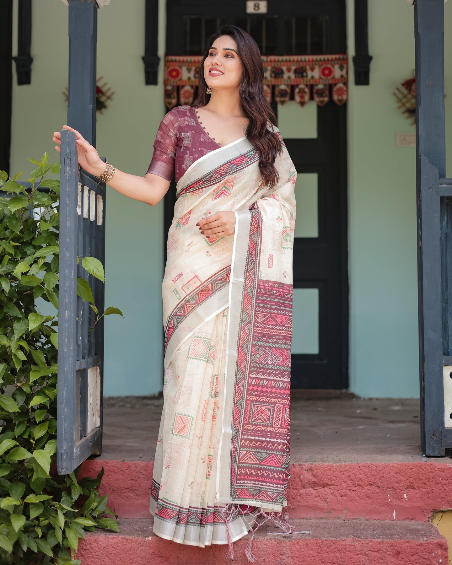 Luxury Ivory Geometric Printed Linen Saree | Shaadigruh SD1020