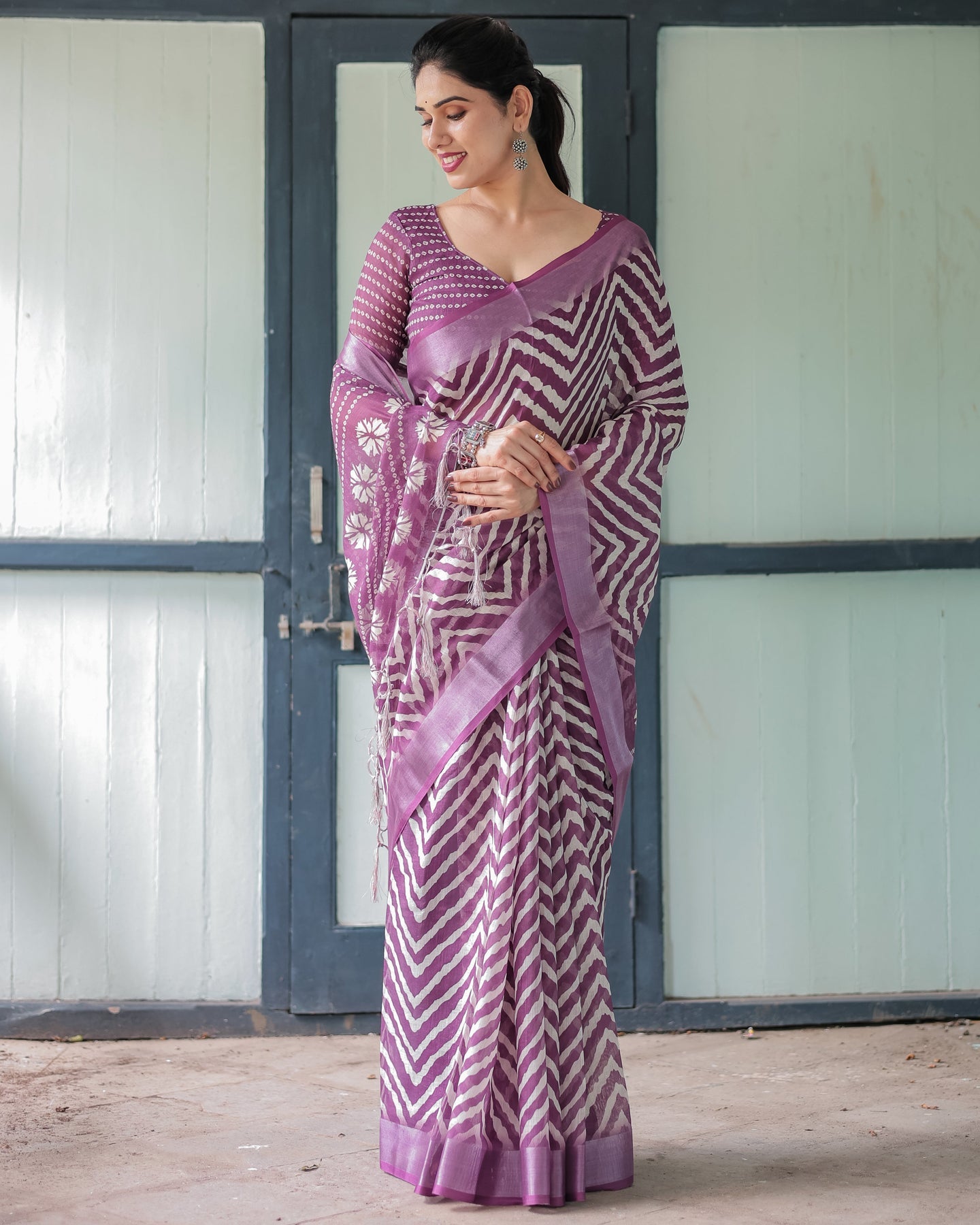 Luxury Plum Geometric Printed Linen Saree | Shaadigruh SD1010