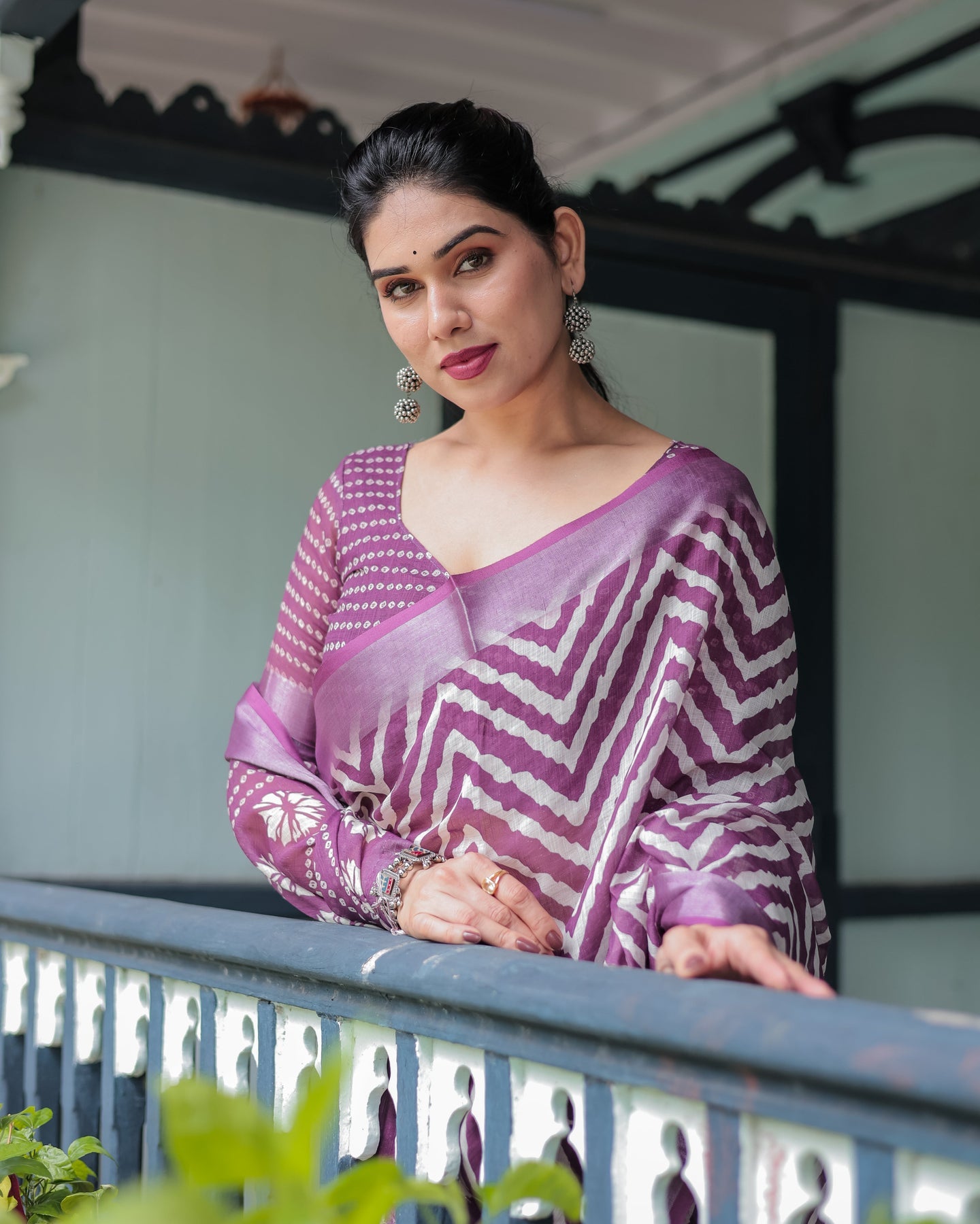 Luxury Plum Geometric Printed Linen Saree | Shaadigruh SD1010