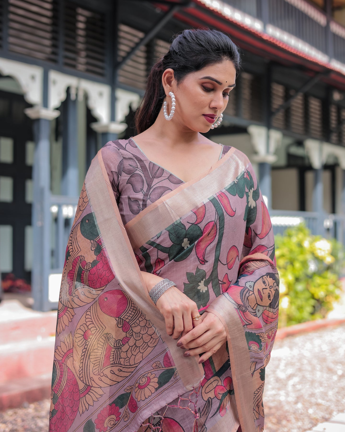 Luxury Artistic Printed Linen Saree | Shaadigruh SD1028