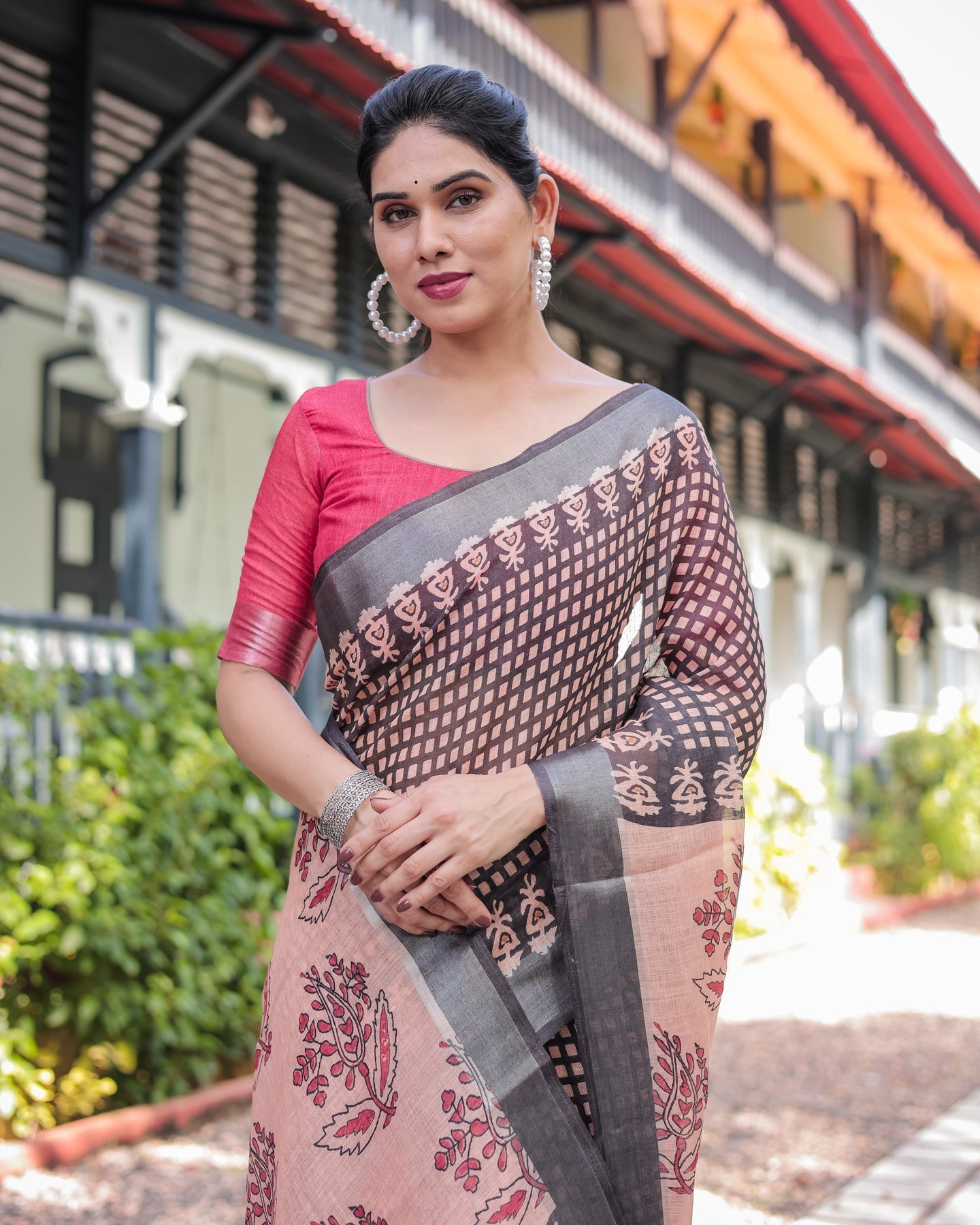 Grey Peach Printed Linen Saree | Shaadigruh SD1047