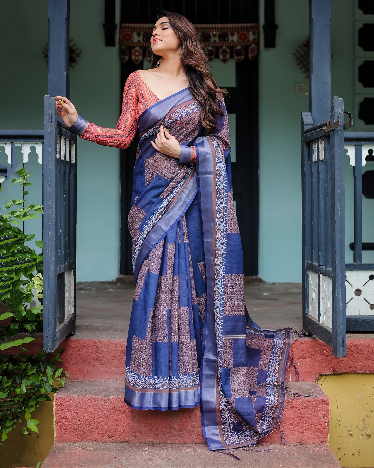 Luxury Indigo Blue Printed Linen Saree | Shaadigruh SD1030