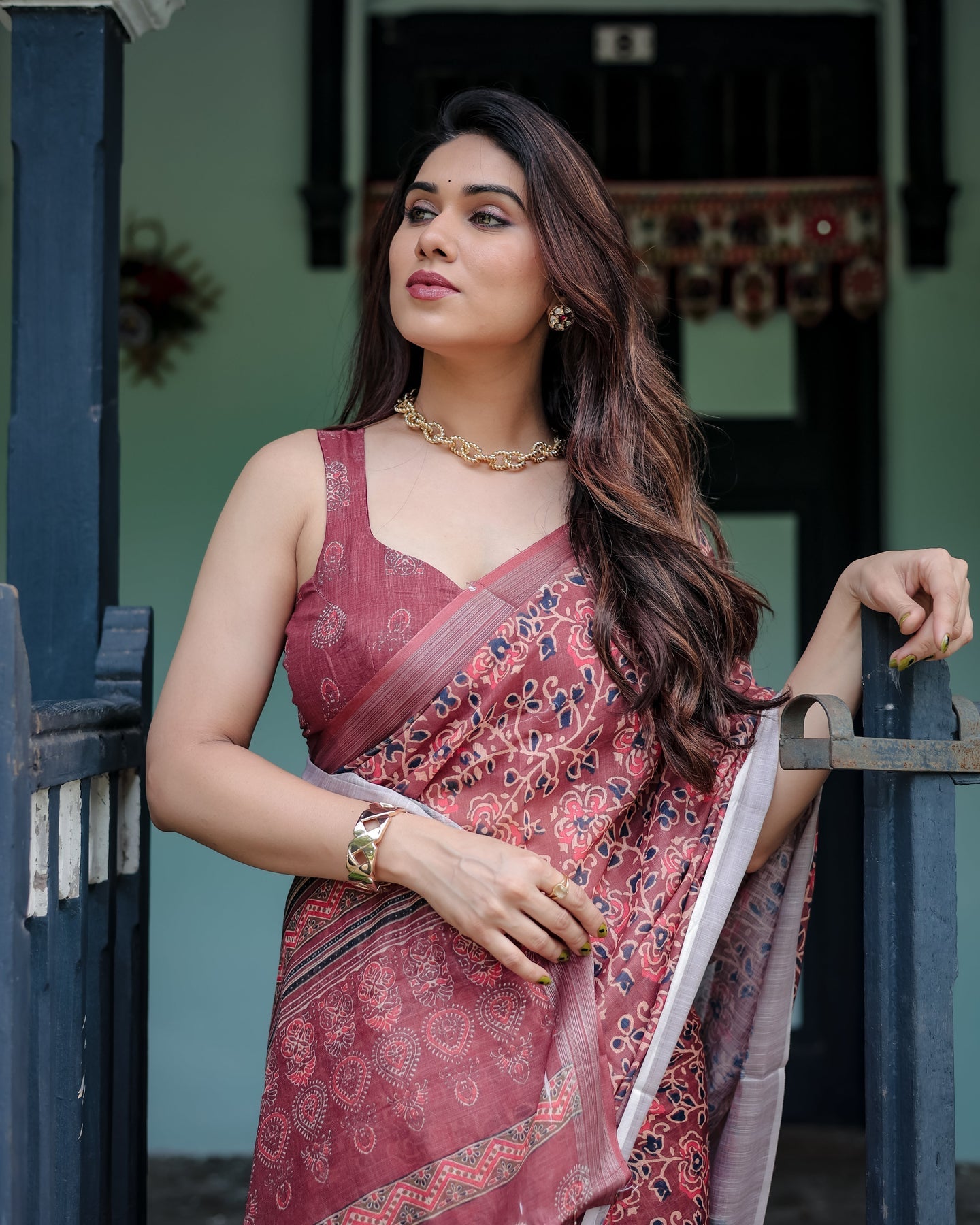 Luxury Dusty Maroon Floral Printed Linen Saree | Shaadigruh SD1018